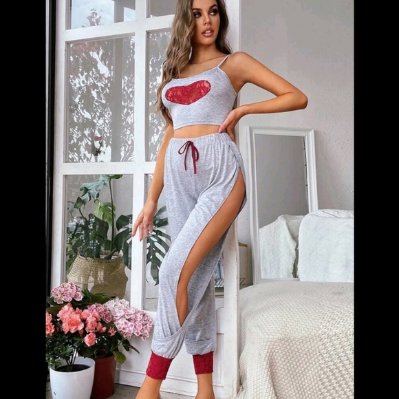 Lace Heart ❤ Split Women Pajama Set - Picture 3 of 9